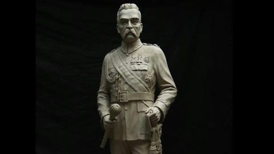 W grudniu odsłonięcie pomnika Marszałka Józefa Piłsudskiego w Płońsku