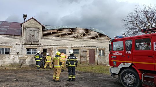 Wiatr pokazał niszczycielską siłę. Ponad 160 interwencji strażaków, straty liczone w setkach tysięcy 