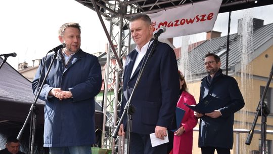 Wielkanocne święto w Płońsku z wyborczymi akcentami