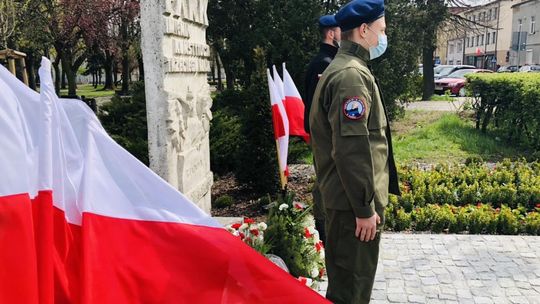 [Witaj majowa jutrzenko...] płońskie obchody rocznicy uchwalenia Konstytucji 3 Maja