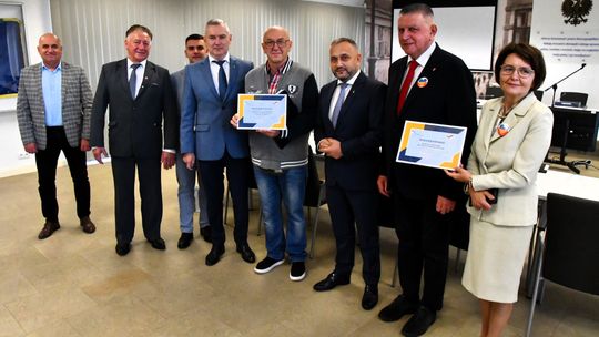 Wizyta i podziękowania ukraińskich dyplomatów dla Płońska Wizyta i podziękowania ukraińskich dyplomatów dla Płońska