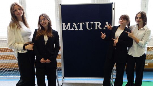 WYNIKI MATUR W POWIECIE: najwyższa zdawalność w Czerwińsku i na "płockiej"