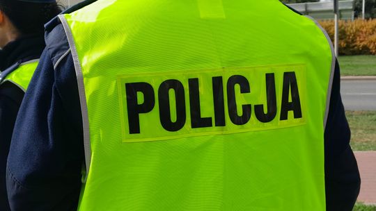 Wypadek dwóch aut i ciągnika pod Ojrzeniem. 7 osób poszkodowanych