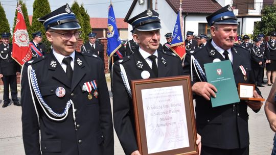 Wyróżnienia, gratulacje i wspomnienia. OSP Starczewo Wielkie ma 90 lat