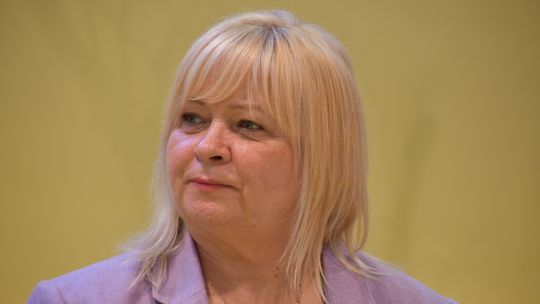 Wzruszające odejście. Marzanna Szacherska pożegnała się ze Szkołą Podstawową nr 4 w Płońsku