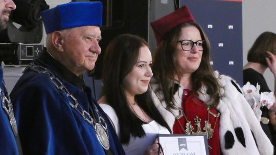 Zakończenie roku akademickiego w UTH w Płońsku. Absolwenci odebrali dyplomy