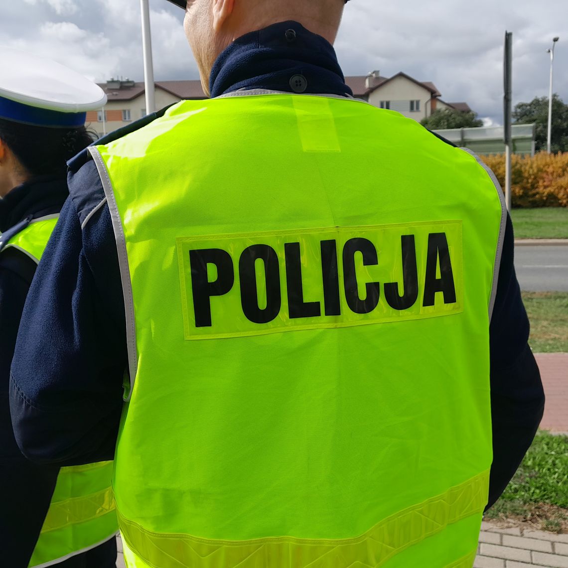 16-latek zaparkował "na zakazie". Zauważyli go policjanci