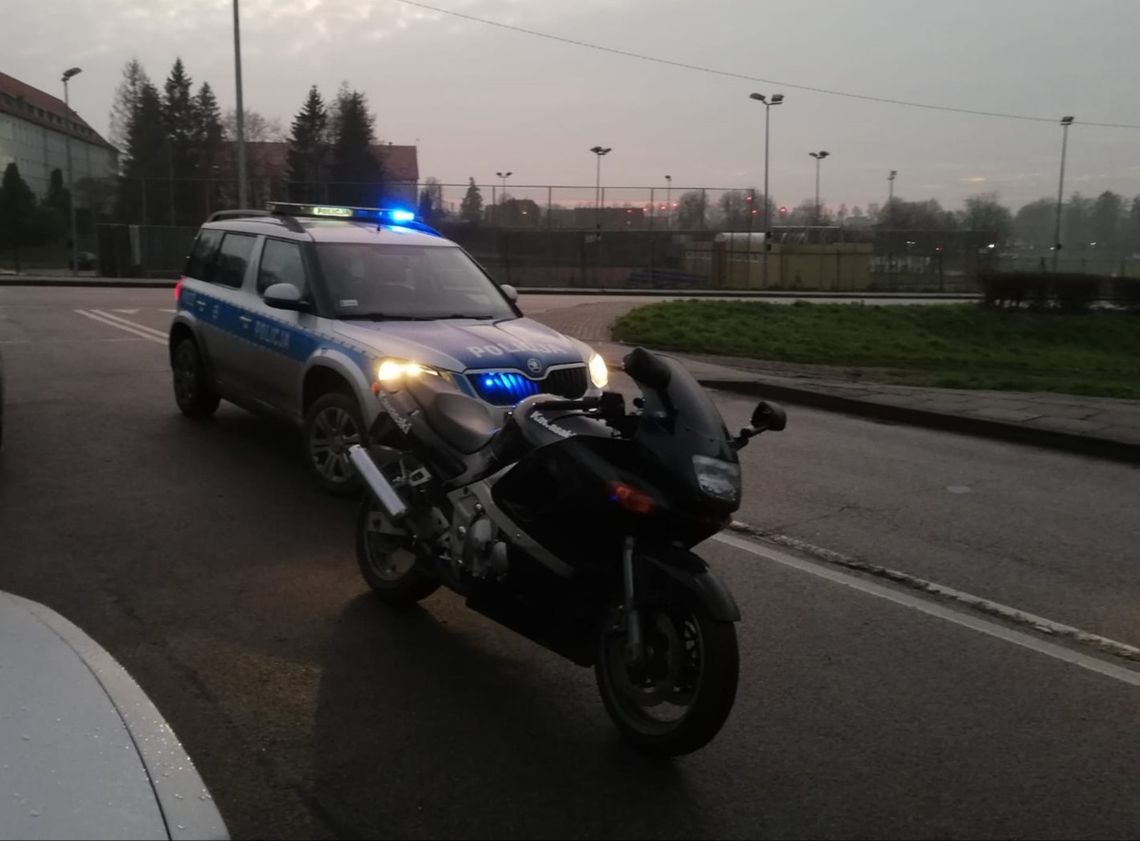 30 tys. zł grzywny dla motocyklisty z Nasielska? Policja zatrzymała 50-latka na rynku w sąsiednim Pułtusku