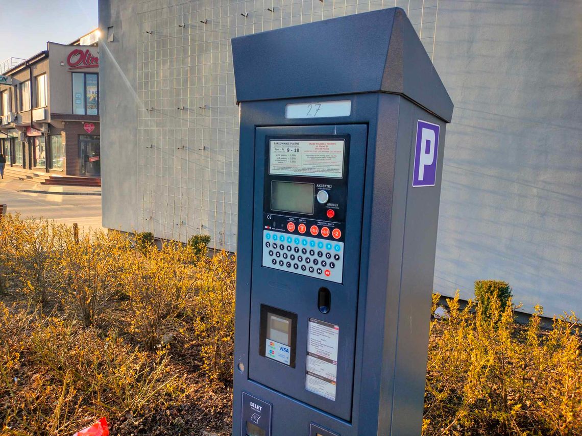 Aplikacja moBILET ma ułatwić opłaty za parkowanie w Płońsku