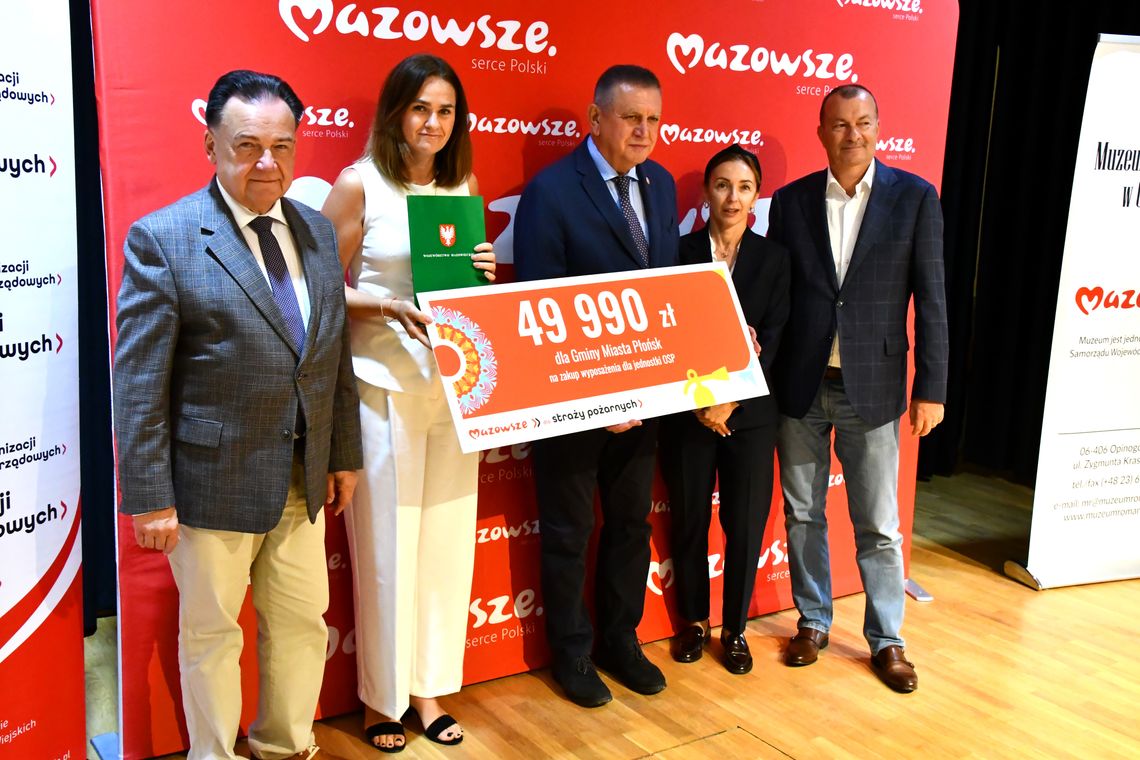 Blisko 50 tys. zł z budżetu Mazowsza dla Gminy Miasto Płońsk na zakup sprzętu dla płońskiej OSP