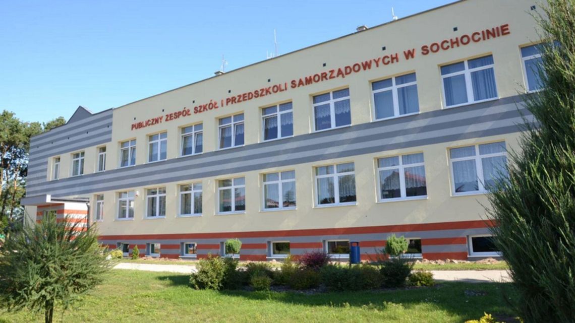 Budynek sochocińskiej podstawówki do remontu Budynek sochocińskiej podstawówki do remontu
