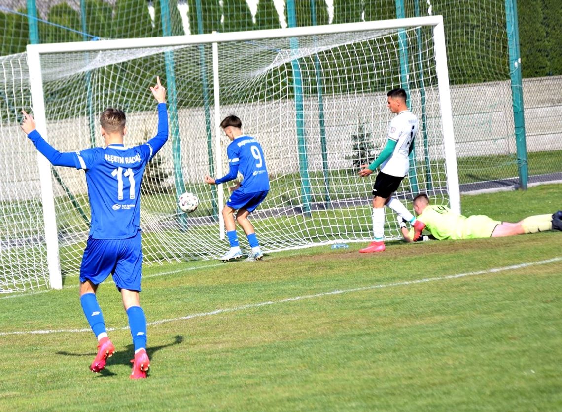 Co na naszych boiskach? Derby w Sochocinie, a poza tym emocje w Raciążu, Słoszewie, Uniecku i Guminie