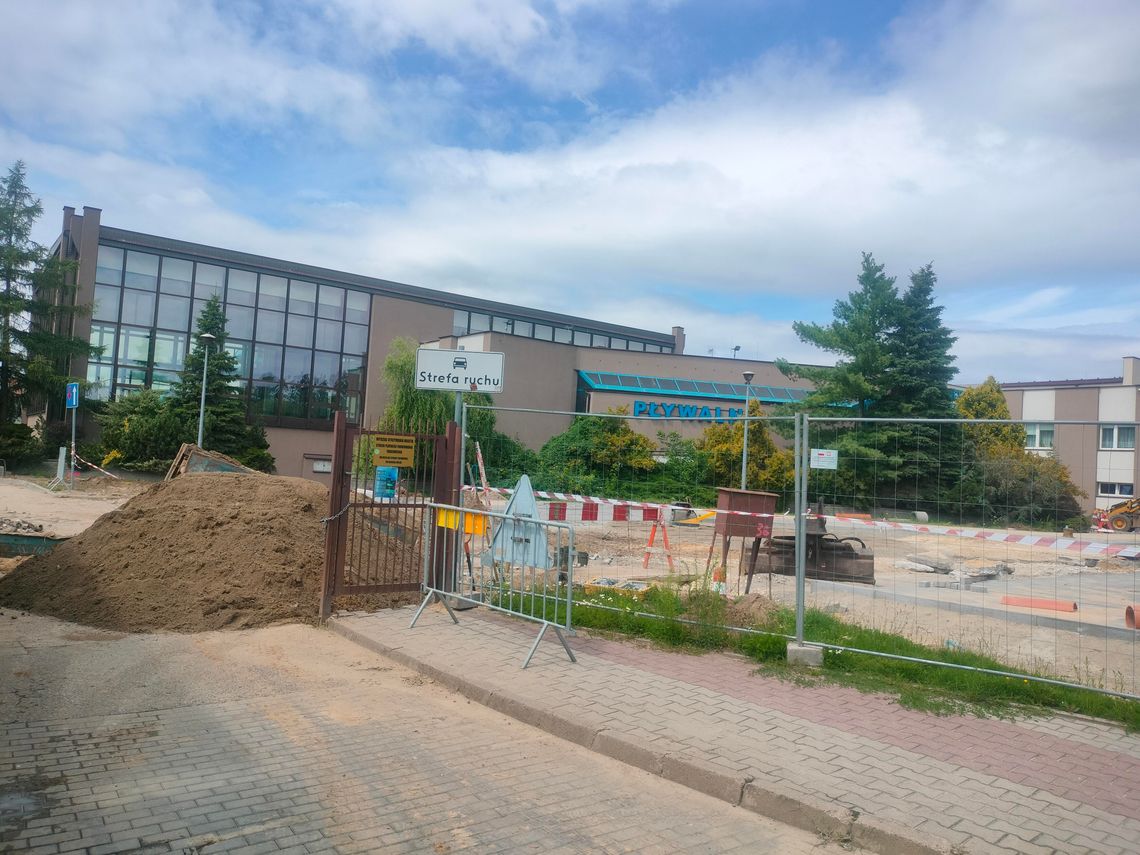 Czasowe zmiany w parkowaniu przy MCSiR w Płońsku Czasowe zmiany w parkowaniu przy MCSiR w Płońsku