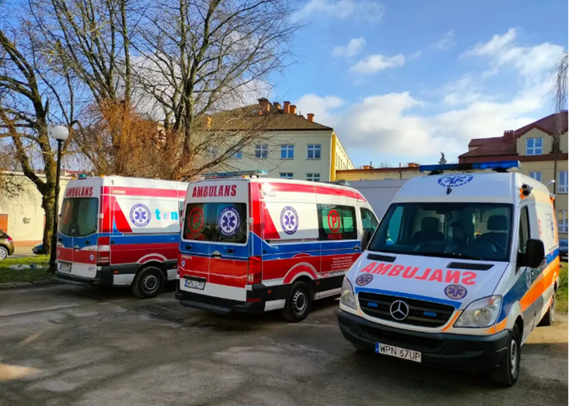 Cztery karetki płońskiego szpitala w naprawie. Czy pacjenci mogą czuć się bezpiecznie?