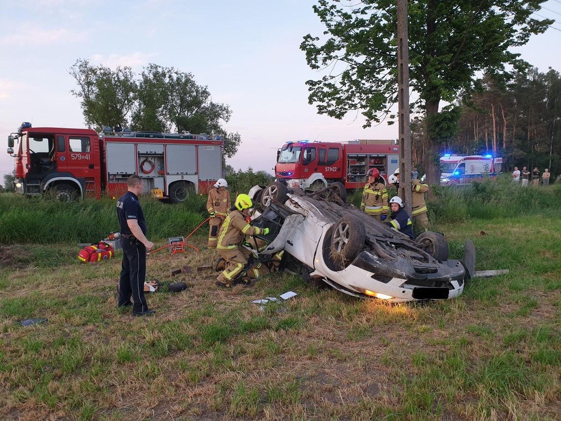 Dachowanie osobówki w miejscowości Brzeście Nowe 