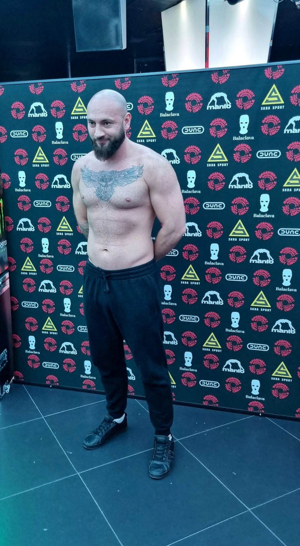 Dawid Rostek powalczy w Basement Fight Circle. Płońszczanin już po ważeniu