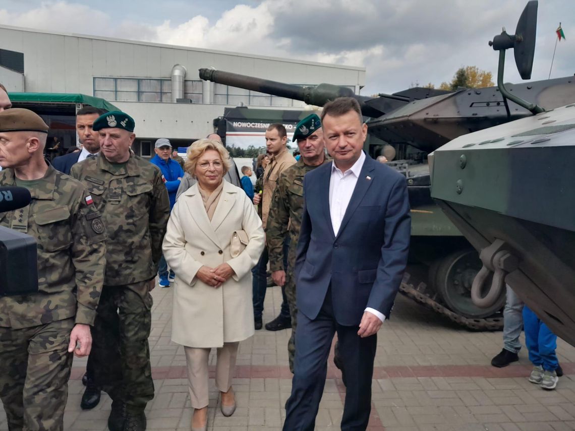 Do Ciechanowa, gdzie powstanie batalion pancerny, trafią nowoczesne czołgi Ambrams. Za nami piknik wojskowy z udziałem szefa MON