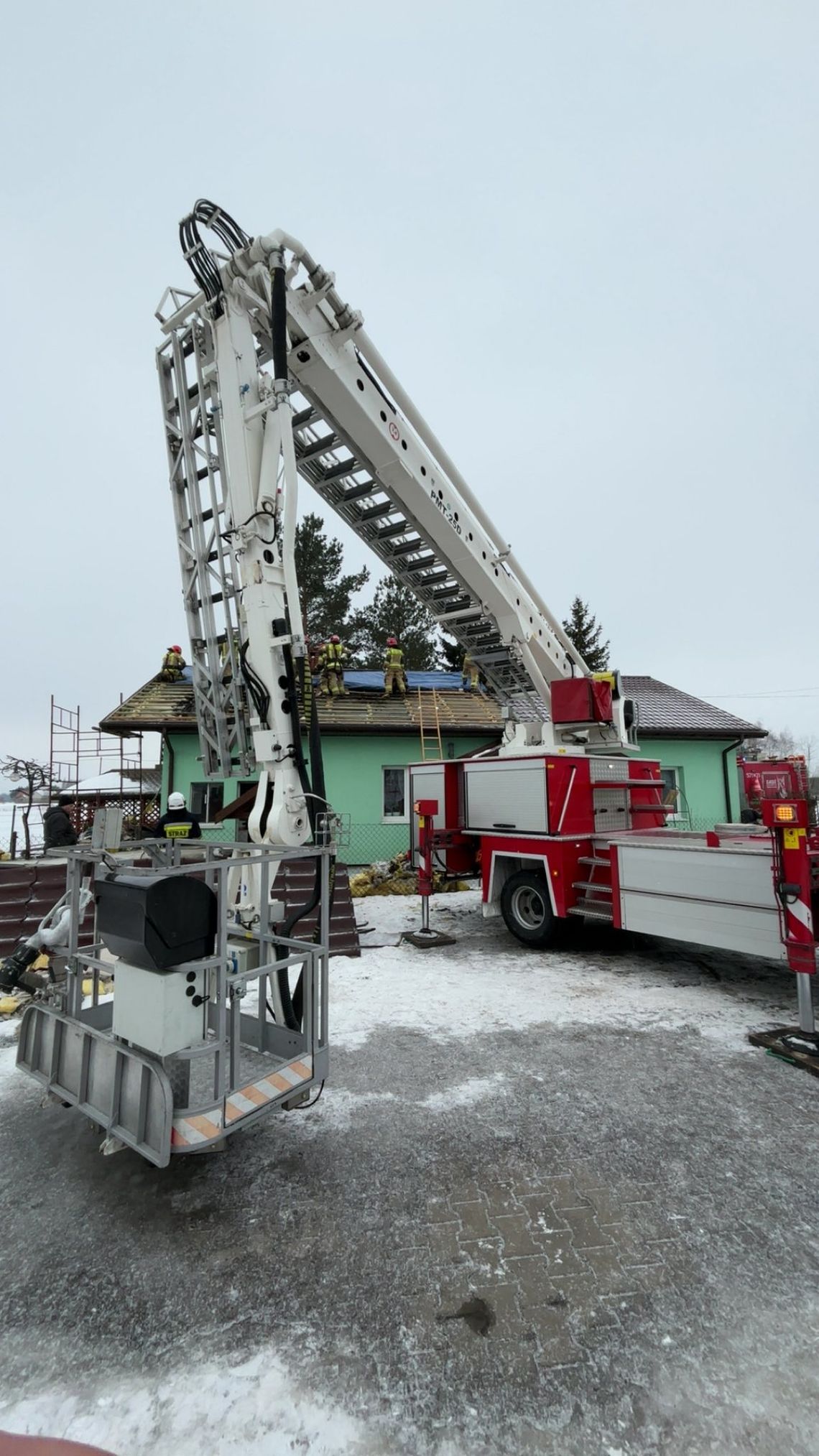 Duże straty po pożarze w Januszewie Duże straty po pożarze w Januszewie