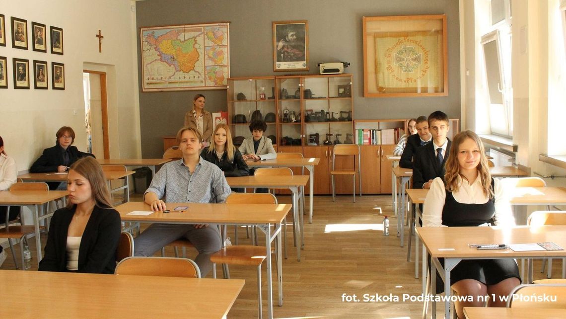 Egzamin ósmoklasisty: średnie wyniki z płońskich miejskich szkół podstawowych