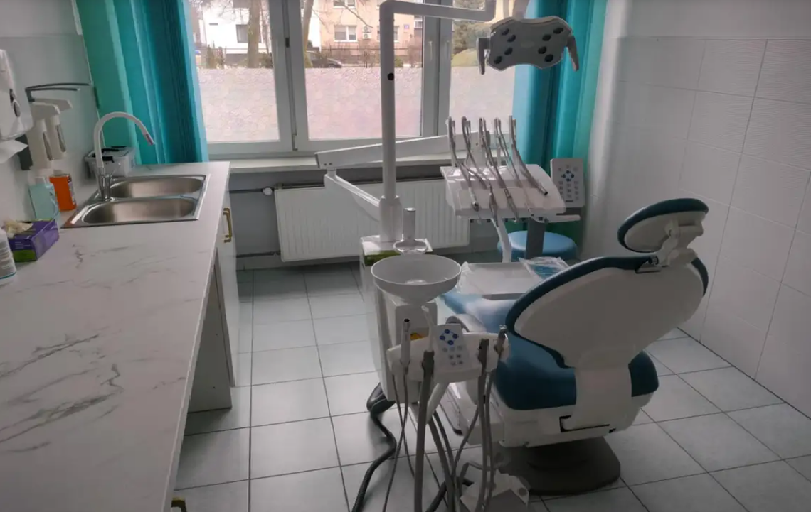 Gigantyczne zainteresowanie pomocą stomatologiczną w płońskich szkołach