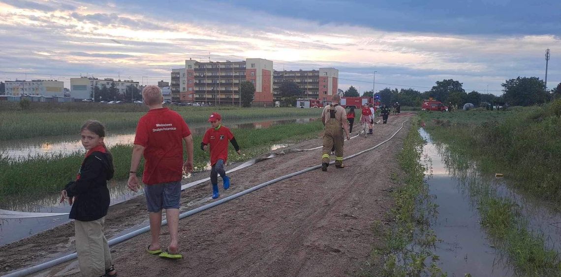 Glinojeck po ulewie. Zalane ulice, podtopione piwnice