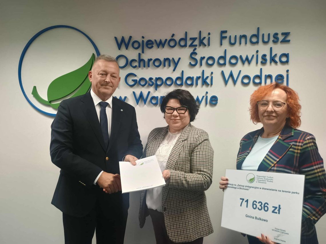 Gmina Bulkowo z dofinansowaniem na zabiegi pielęgnacyjne na terenie parku w Blichowie