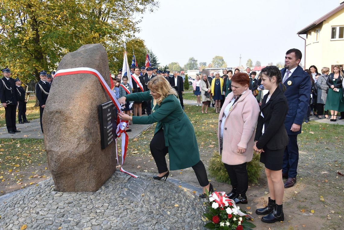 Historia liczona wiekiem. 100 – lat Szkoły Podstawowej w Starym Gralewie