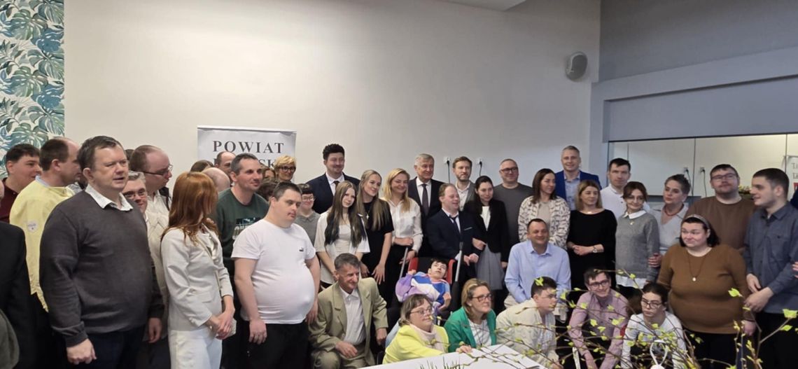 Integracyjne spotkanie środowisk WTZ, ŚDS i DPS w Płońsku