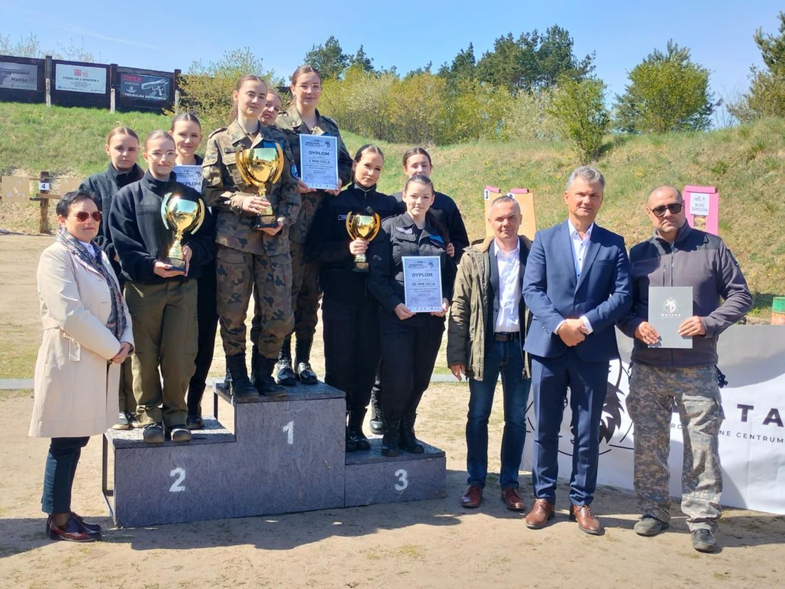 IV Parada Strzelecka uczniów klas mundurowych