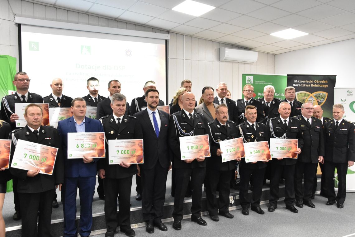 Jednostki OSP odebrały dotacje związane z ratownictwem i ochroną ludności