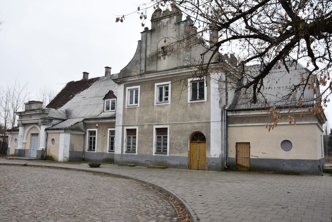 Jest umowa na modernizację dworca PKP i wieży ciśnień Jest umowa na modernizację dworca PKP i wieży ciśnień