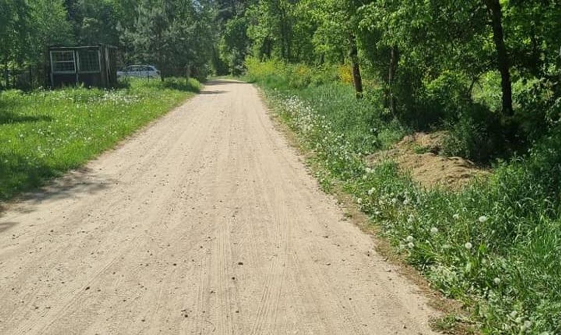 Kilometrowy odcinek drogi gminnej w Załuskach zostanie przebudowany