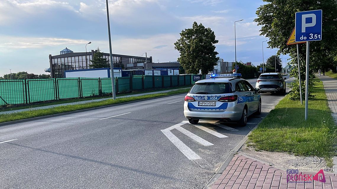 Kobieta potrącona przez nastolatka na hulajnodze w Płońsku. Trafiła do szpitala