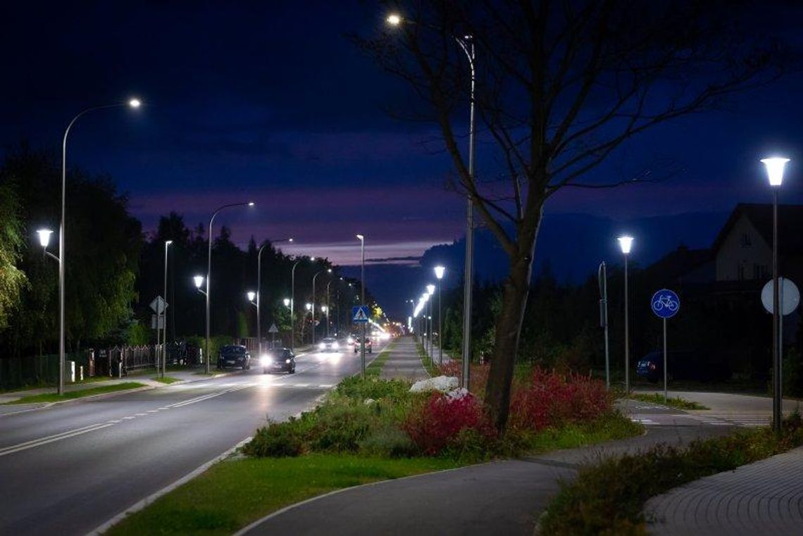 Kolejny samorząd wyłącza lampy nocą. Jakie jeszcze oszczędności wprowadza Ciechanów?