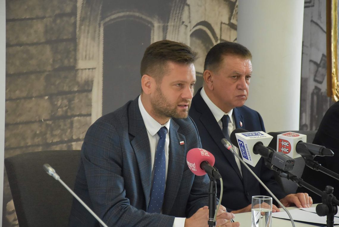 Konferencja ministra sportu i turystyki w Płońsku