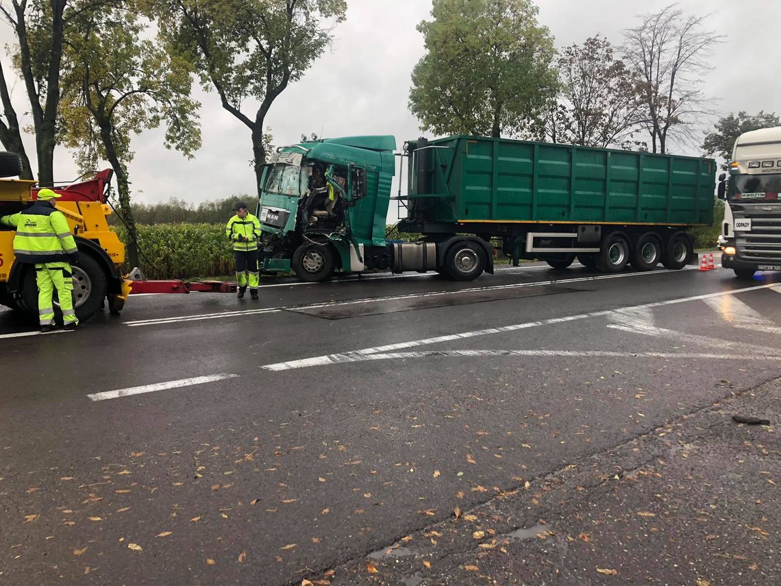 MAN w tył Scanii. Kierowca w szpitalu.