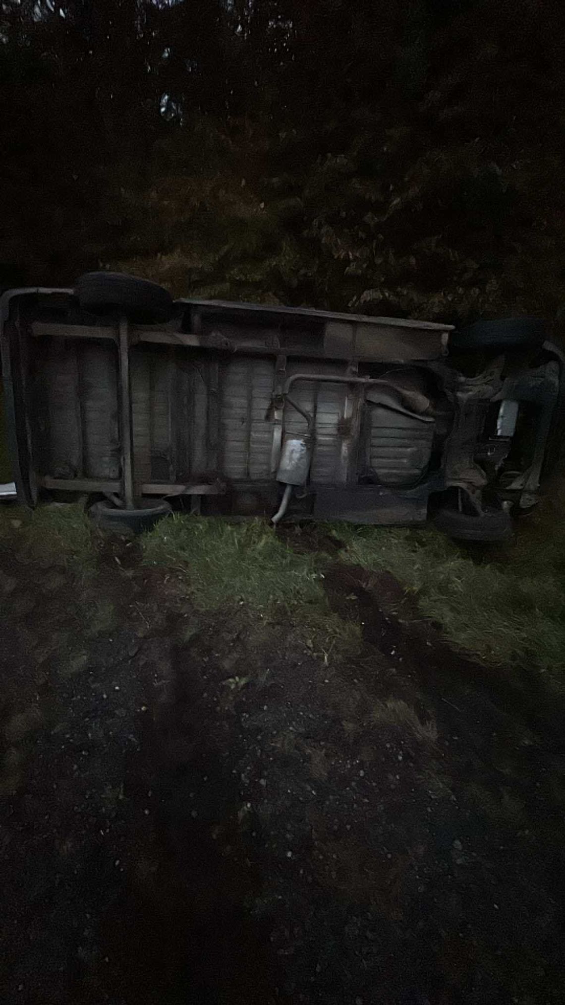 Manewr wymijania zakończył się w rowie