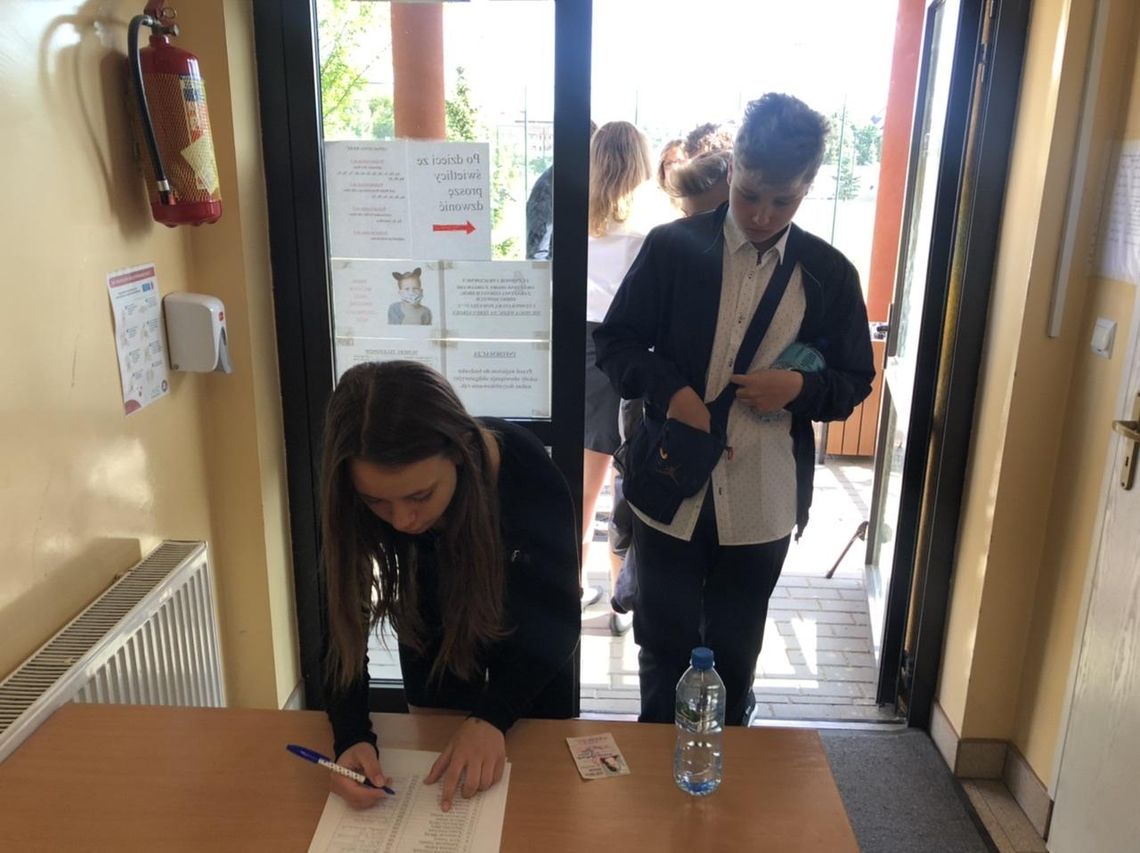 Maraton egzaminacyjny dla ósmoklasistów rozpoczęty. Na start język polski