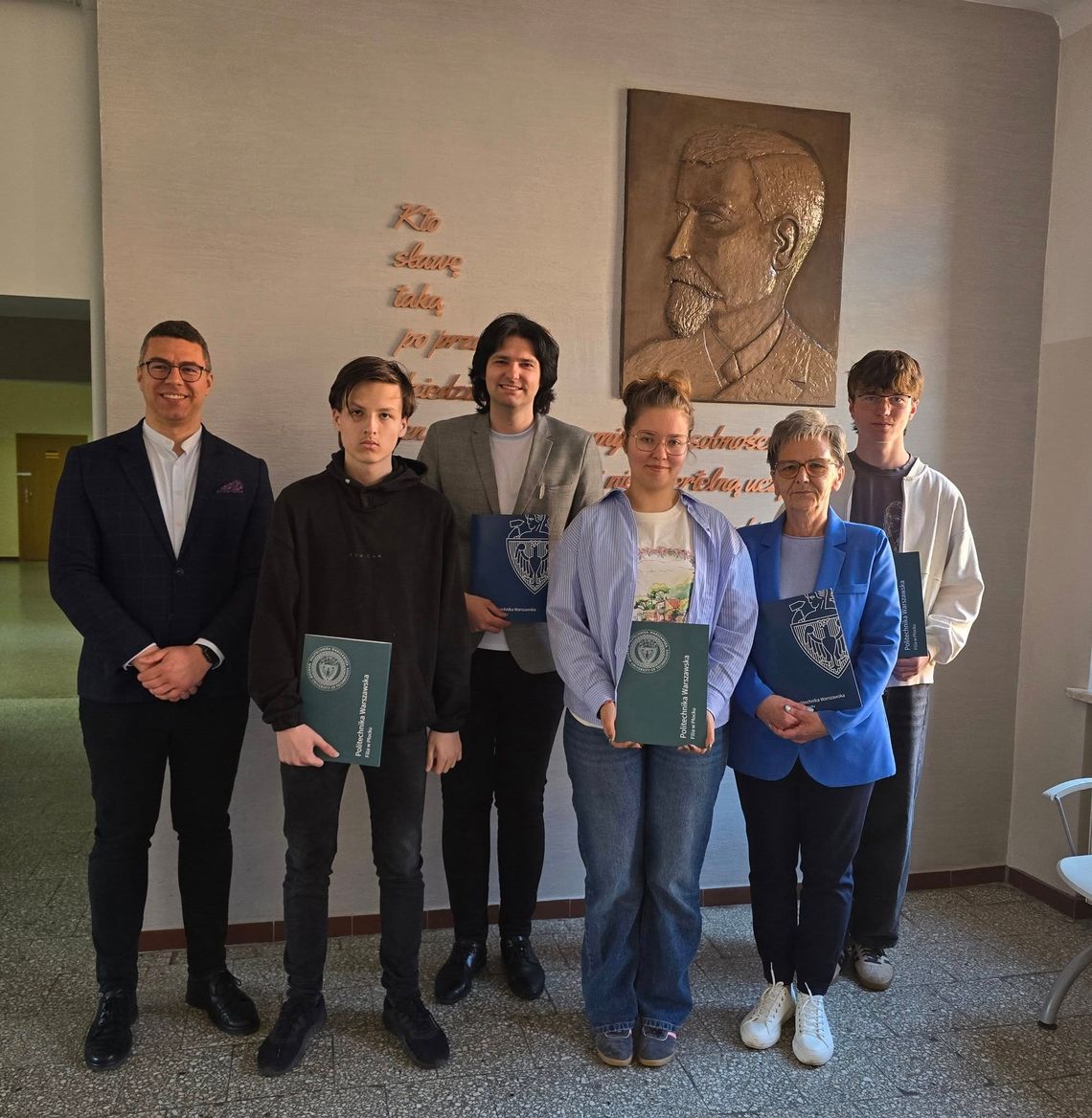 Matematyczni finaliści ogólnopolskiego konkursu z Płockiej Matematyczni finaliści ogólnopolskiego konkursu z Płockiej