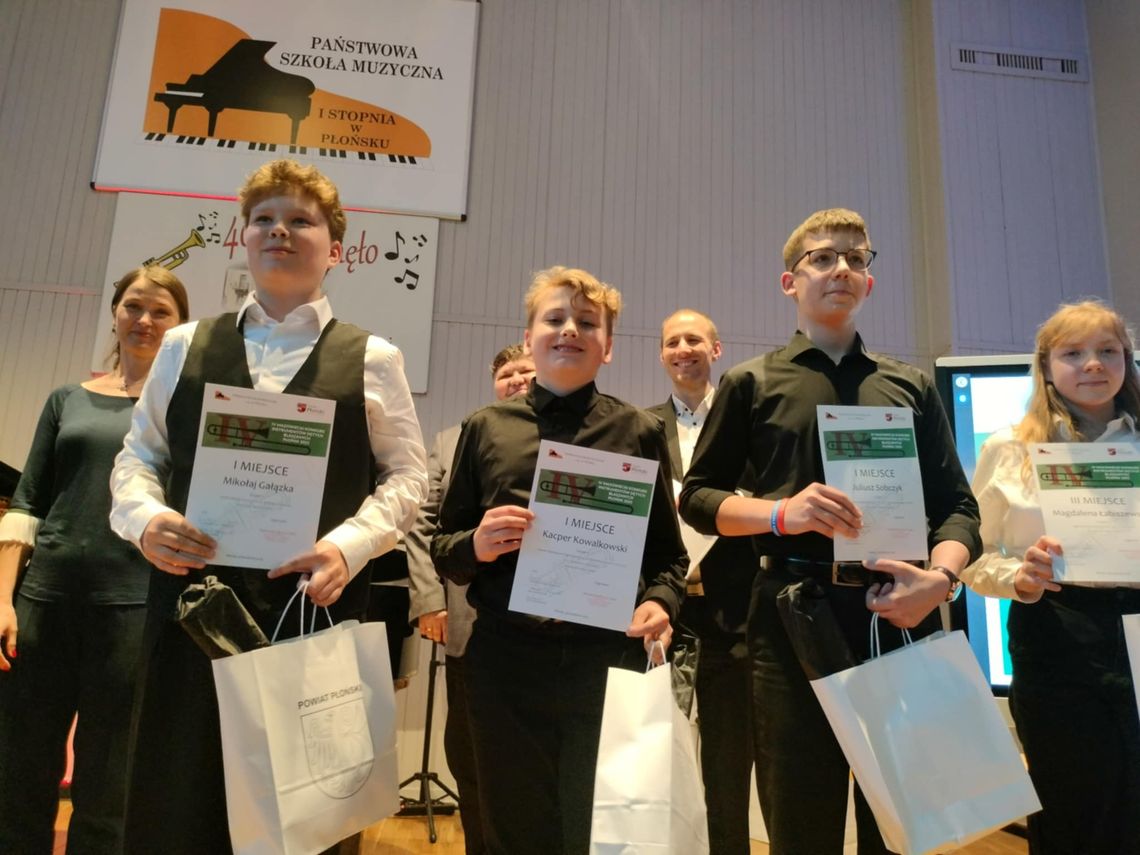 Muzyczne talenty instrumentów dętych wystąpiły w Płońsku