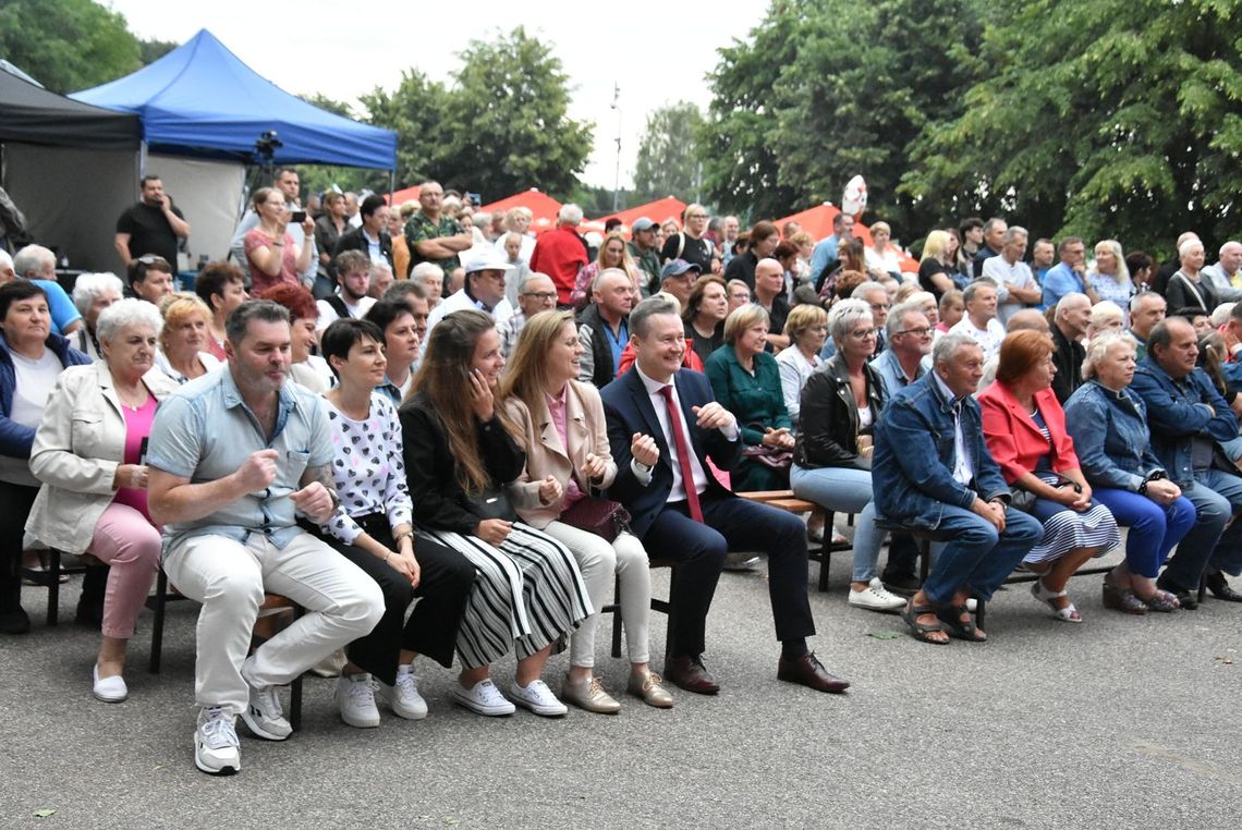 Muzycznie nad zalewem w Nowym Mieście. Tradycja jarmarku trwa już 11 lat