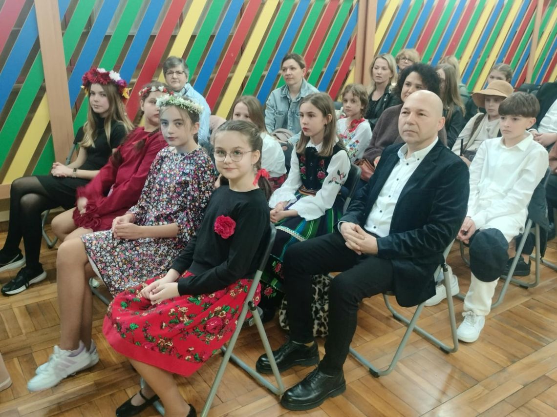 Na folkowo i ludowo w Naruszewie. Kolejna edycja konkursu za nami Na folkowo i ludowo w Naruszewie. Kolejna edycja konkursu za nami