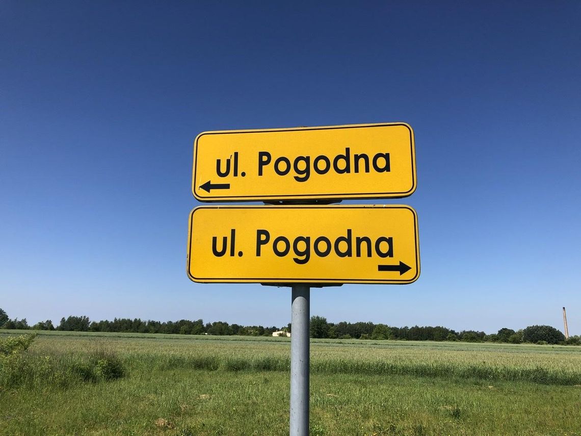 Na Pogodnej na razie bez oświetlenia, ale mieszkańcy wnioskują także o progi zwalniające Na Pogodnej na razie bez oświetlenia, ale mieszkańcy wnioskują także o progi zwalniające