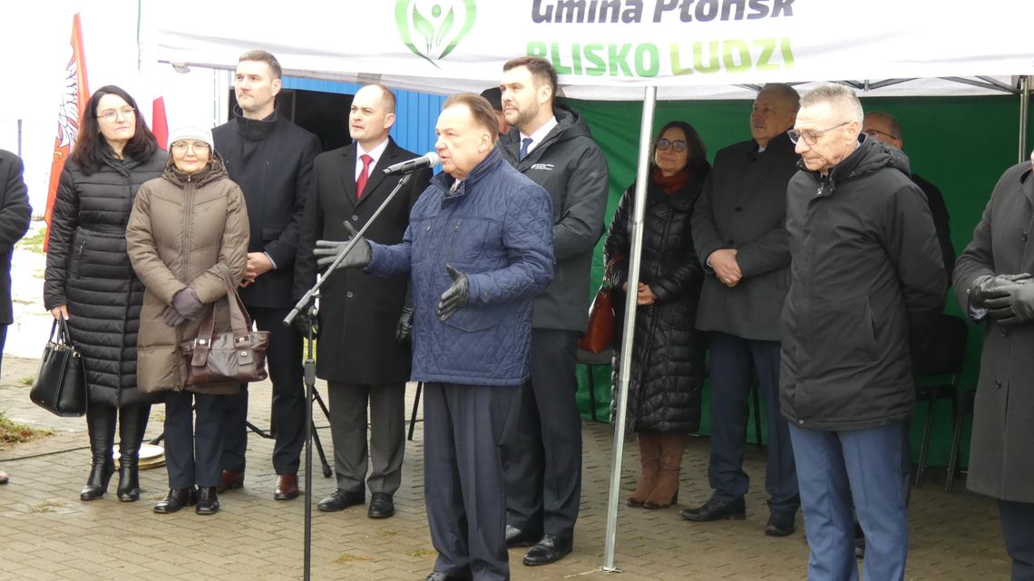 Nowa Stacja Uzdatniania Wody zaprezentowana w Cholewach Nowa Stacja Uzdatniania Wody zaprezentowana w Cholewach