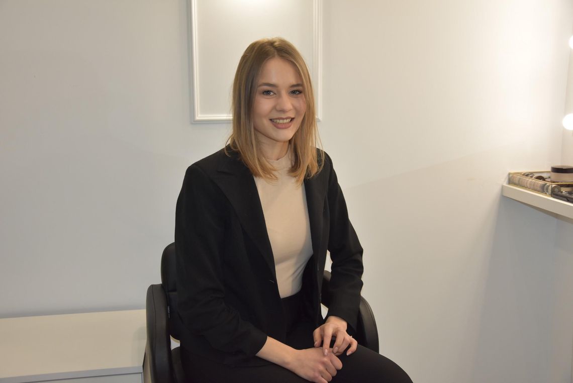 Paulina walczy o tytuł najlepszej makijażystki Paulina walczy o tytuł najlepszej makijażystki