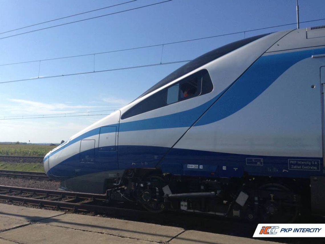 Pendolino nie zatrzyma się już w Ciechanowie. PKP obiecuje uruchomić inne dodatkowe pociągi