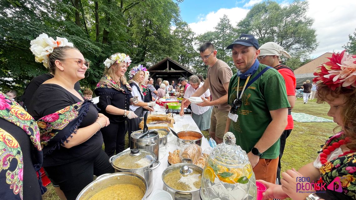 Pielgrzymi z Warmii znów przeszli przez powiat płoński w drodze na Jasną Górę