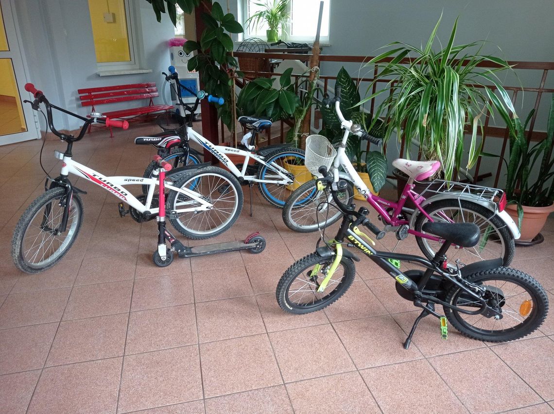 Pierwsze rowery trafiły do Ukraińców, ale PCK apeluje o dalszą pomoc