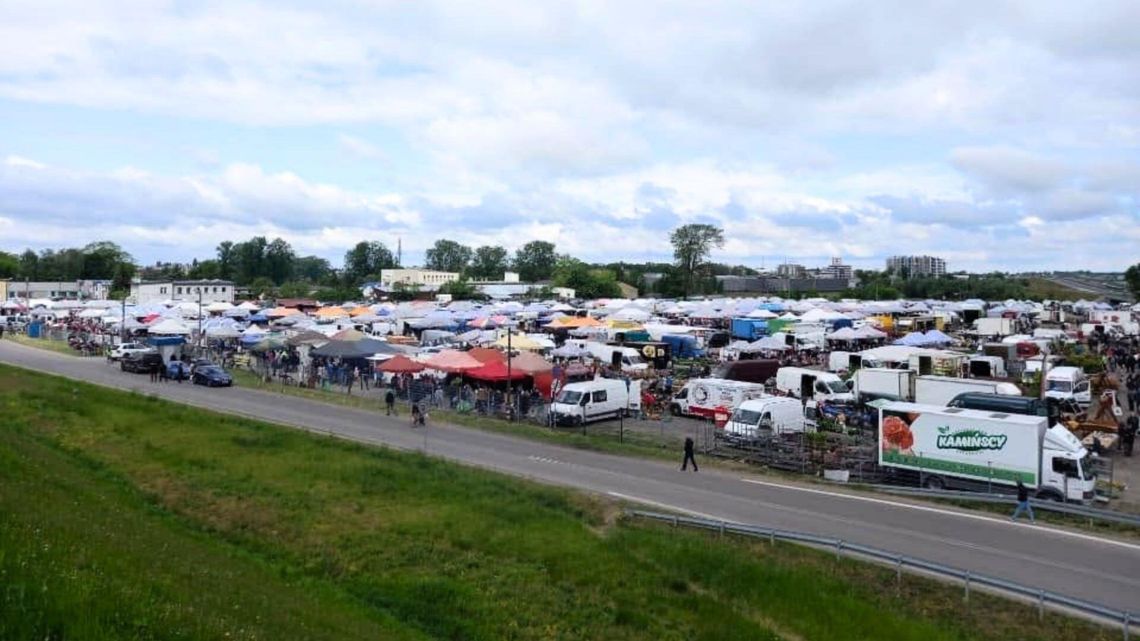 Płońsk pożyczy blisko 25 mln zł. Radni zdecydowali o przebudowie targowiska Płońsk pożyczy blisko 25 mln zł. Radni zdecydowali o przebudowie targowiska