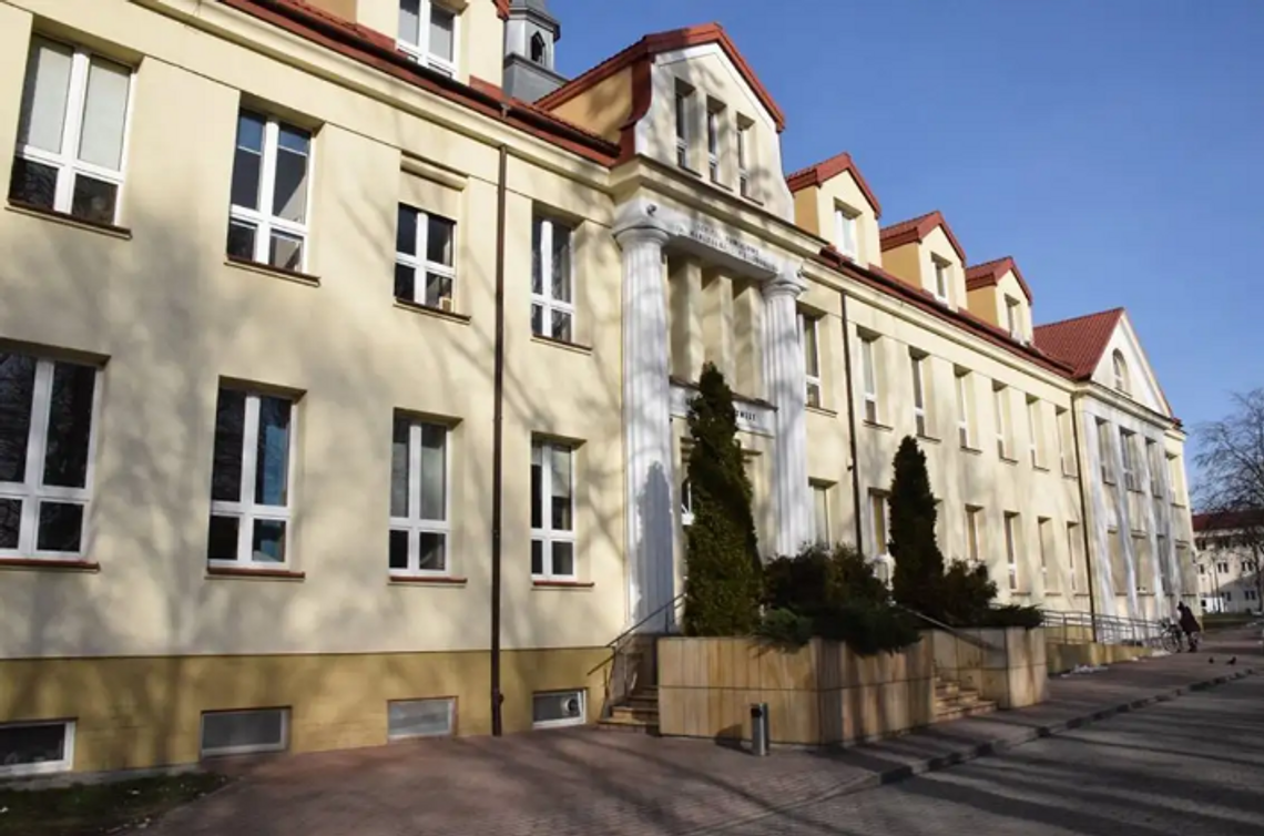 Płoński szpital w długach. Gorąca dyskusja o zadłużeniu podczas sesji